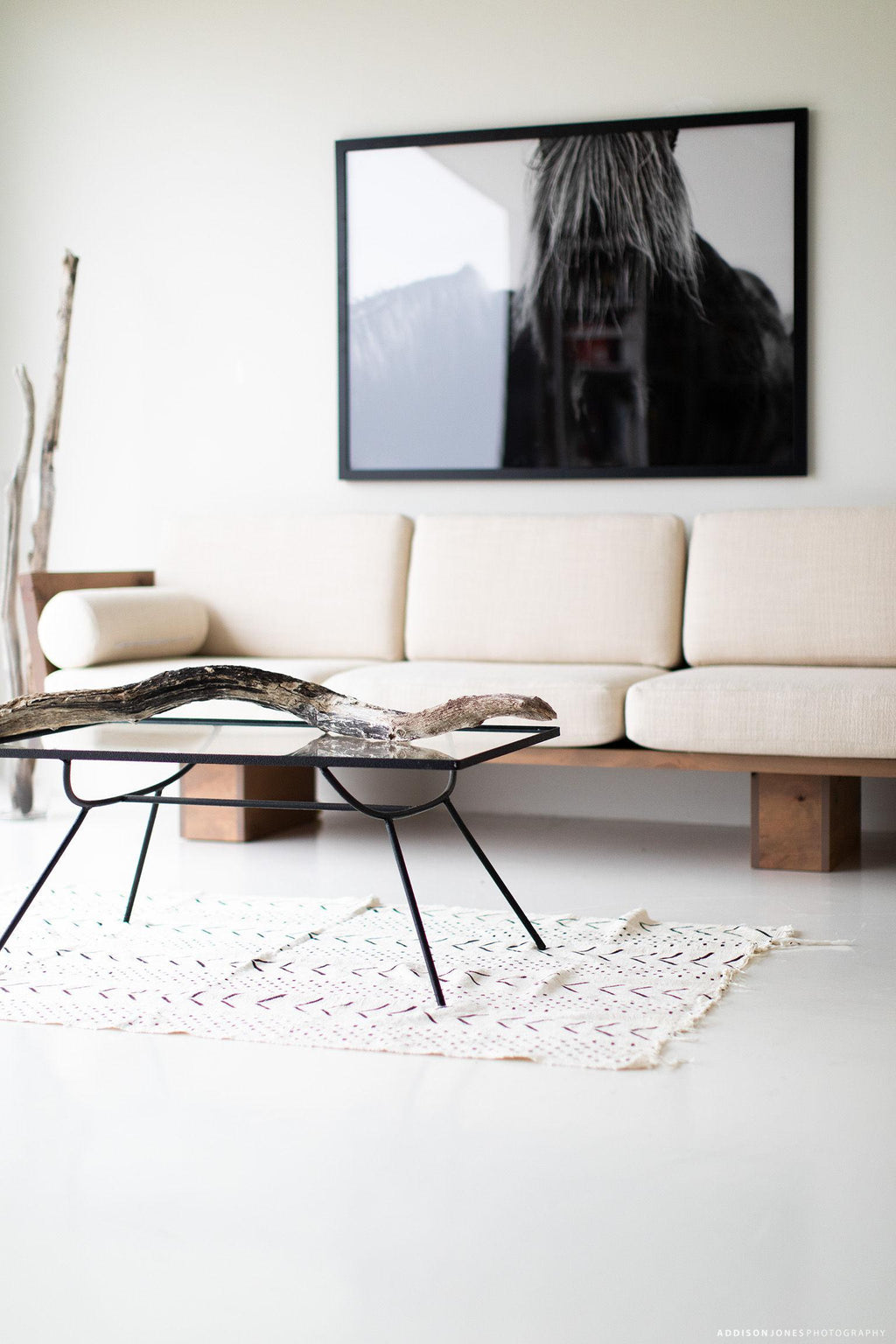 https://a.1stdibscdn.com/suelo-modern-wood-sofa-for-sale-picture-13/f_9720/1584464618703/Suelo_Modern_Wood_Sofa_13_master.jpg