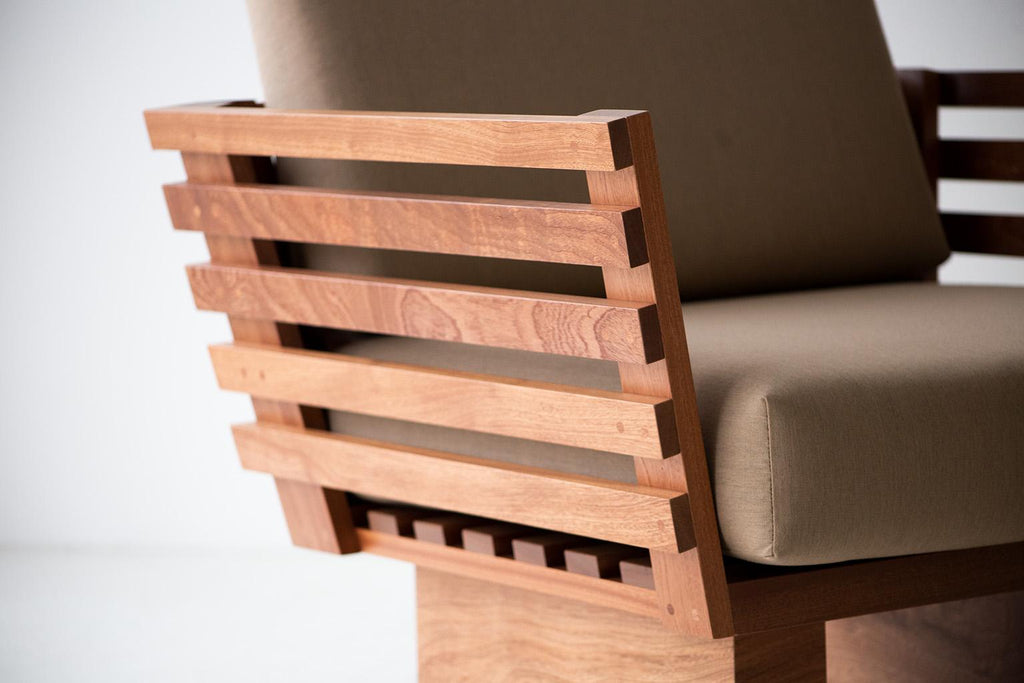 https://a.1stdibscdn.com/suelo-slatted-outdoor-lounge-chair-for-sale-picture-2/f_9720/f_279221921648062624354/Suelo_Slatted_Outdoor_Lounge_Chair_02_master.jpg