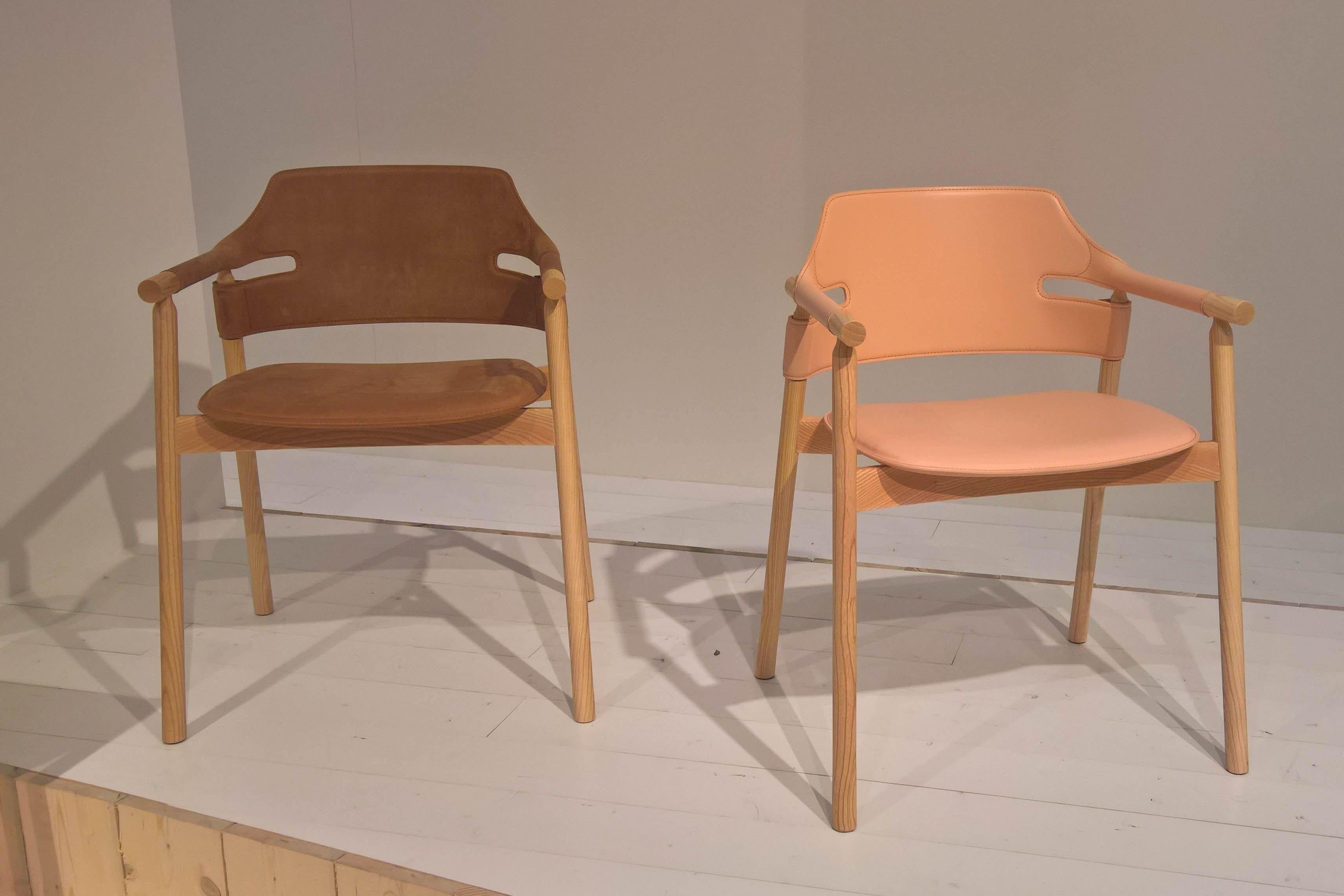 https://a.1stdibscdn.com/archivesE/upload/f_27693/f_302959621662946243837/Suite_Armchair_by_Midj_master.jpeg