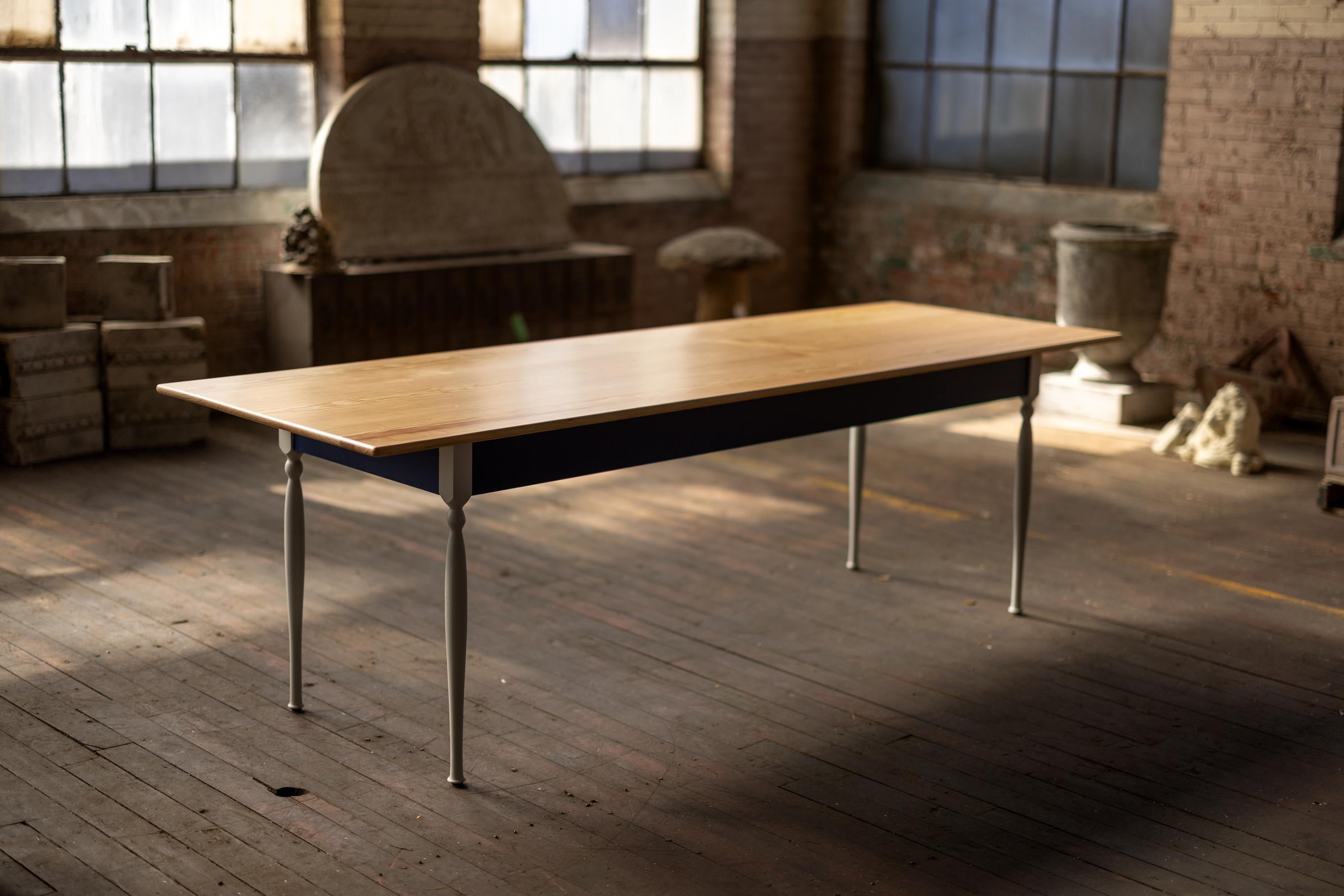 https://a.1stdibscdn.com/pine-farm-table-with-turned-legs-by-alabama-sawyer-for-sale-picture-2/f_43982/f_431688621736963635103/TABLE_FARM_PINE114_final_3000px_master.jpg