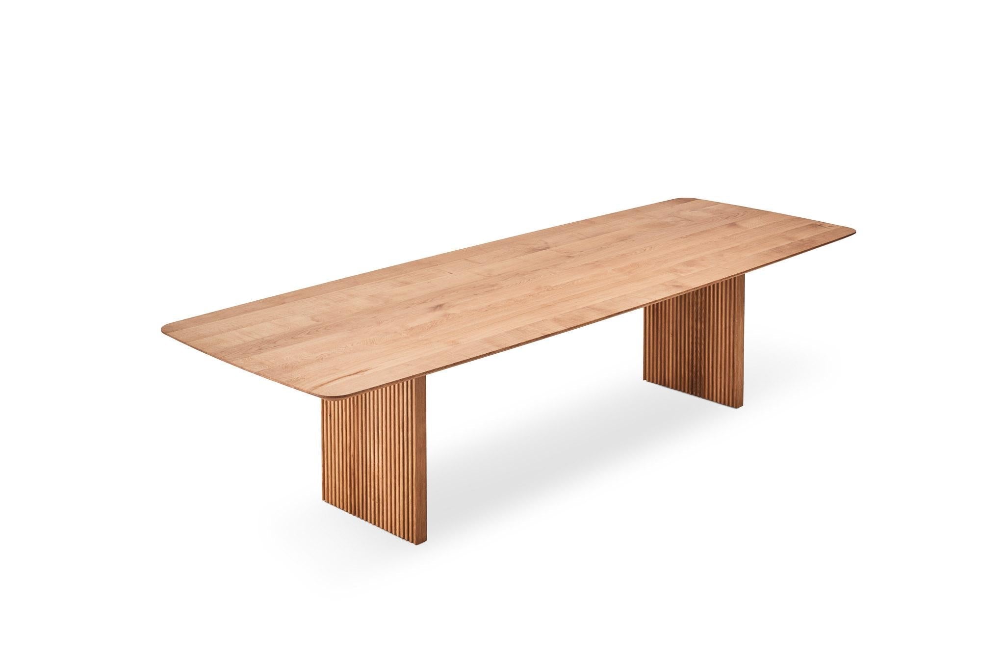 https://a.1stdibscdn.com/customizable-dining-table-ten-300-natural-oak-for-sale-picture-8/f_31233/f_278134621647428455333/TEN_TABLE_7_master.jpeg