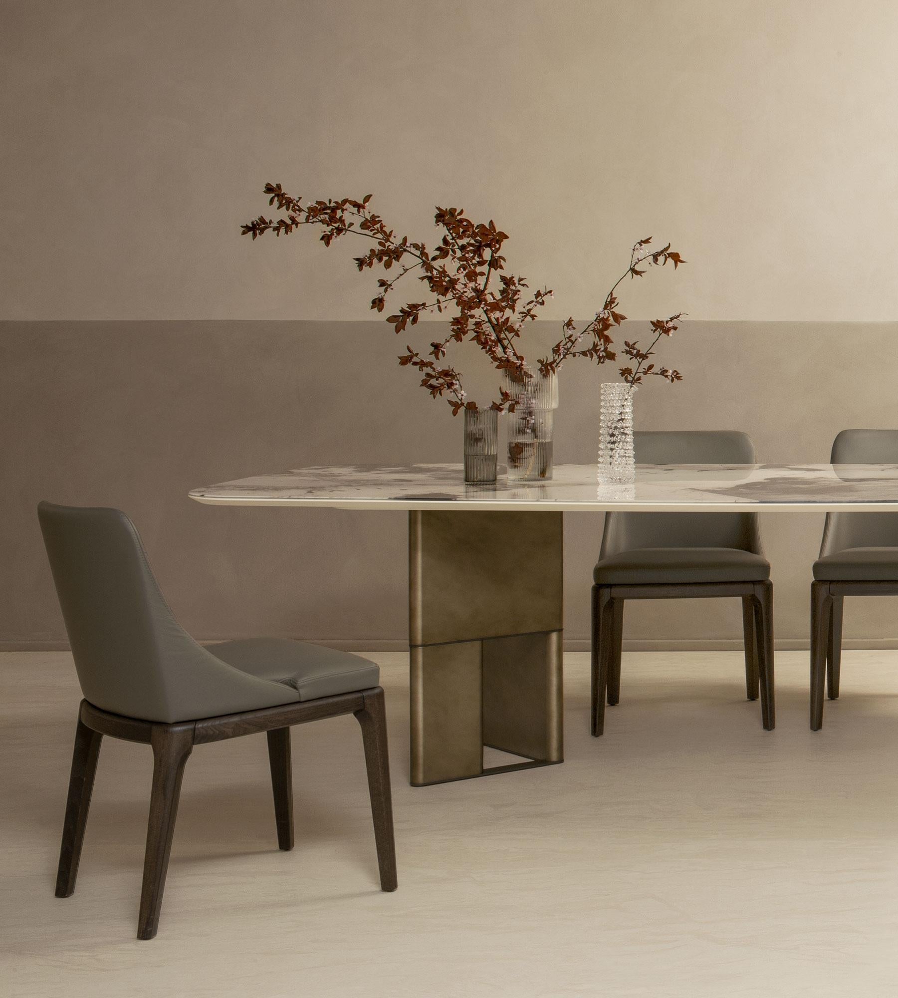 https://a.1stdibscdn.com/tetris-patagonia-glass-and-bronze-dining-table-10-seats-by-morica-design-for-sale-picture-3/f_12192/f_449165421746639623335/TET_DI_VP_BO_MB_sambiente01_1800x2000_master.jpg