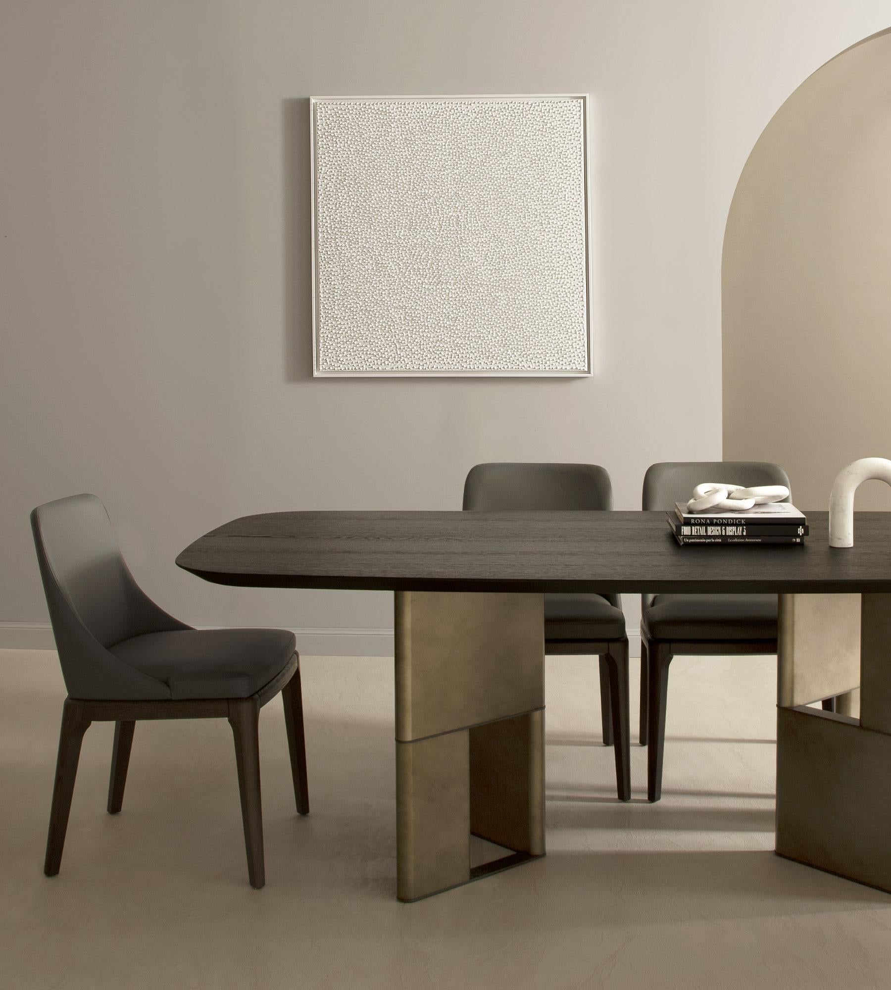 https://a.1stdibscdn.com/tetris-laguna-oak-and-bronze-dining-table-10-seats-by-morica-design-for-sale-picture-2/f_12192/f_449157121746636471627/TET_DM_RL_BO_MB_sambiente01_1800x2000_master.jpg