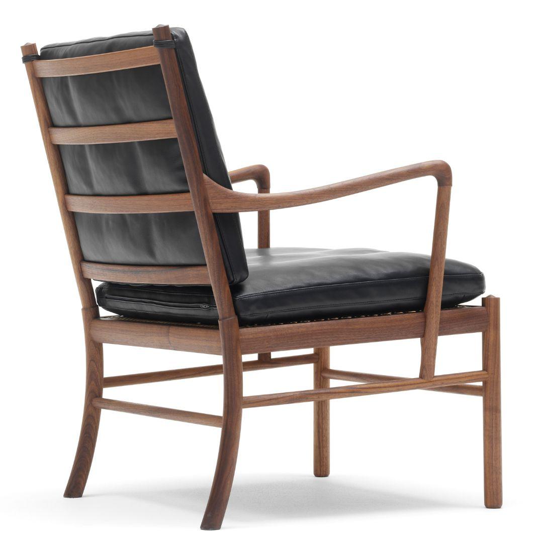 https://a.1stdibscdn.com/ow149-colonial-chair-in-walnut-black-leather-and-oil-for-carl-hansen-son-for-sale-picture-3/f_14472/f_316674221670624532833/TE_posting_image_template_1080_x_1080_43__master.jpg