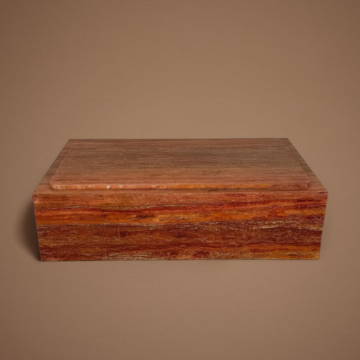 https://a.1stdibscdn.com/black-portoro-marble-coffee-table-for-sale-picture-5/f_107972/f_483592721768578573525/TH_VC155_master.jpg