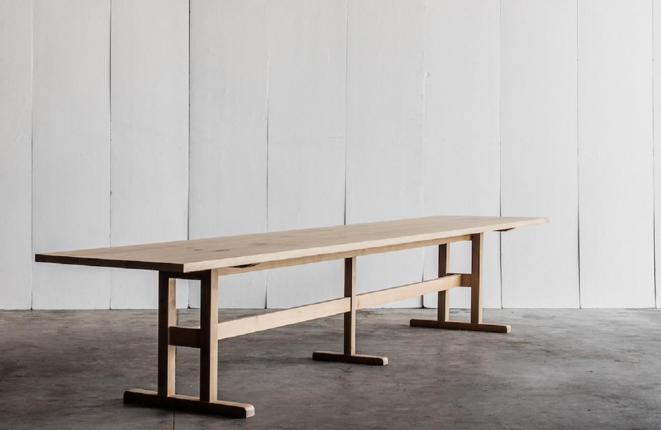 https://a.1stdibscdn.com/16-6-handcrafted-dining-table-offered-in-oak-for-sale-picture-2/f_27693/f_321720721673451889797/TRAPPIST_table_2_master.jpeg