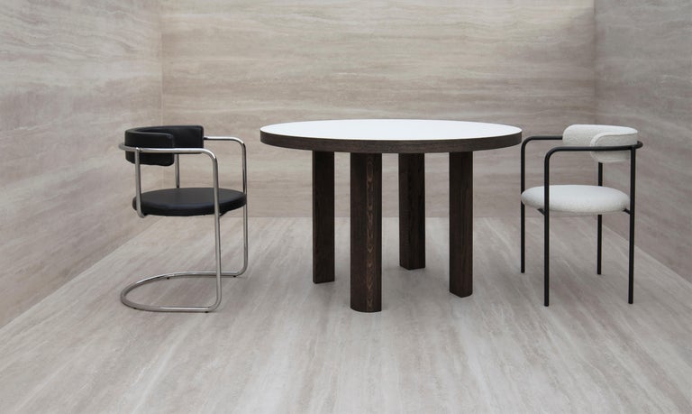 https://a.1stdibscdn.com/contemporary-chair-ff-4-legs-black-dakar-leather-chrome-legs-for-sale-picture-4/f_31233/f_228123021739897437195/TRAVERTINE_05_master.jpg?width=768