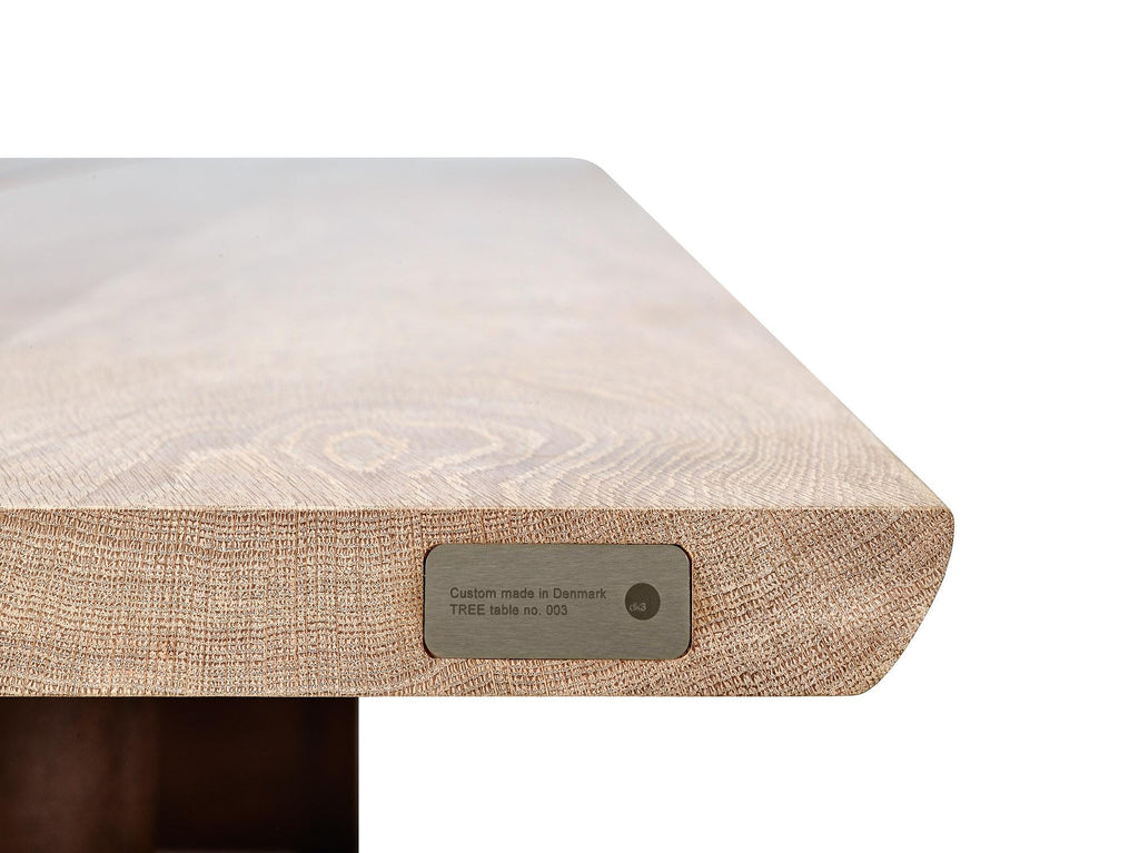 https://a.1stdibscdn.com/customizable-dining-table-tree-more-sizes-more-finishes-for-sale-picture-9/f_31233/f_231340121616862099853/TREE_TABLE_FRITTER_CLOSE_UP_OAK_SOAP_BRONZE_LEGS_master.jpg