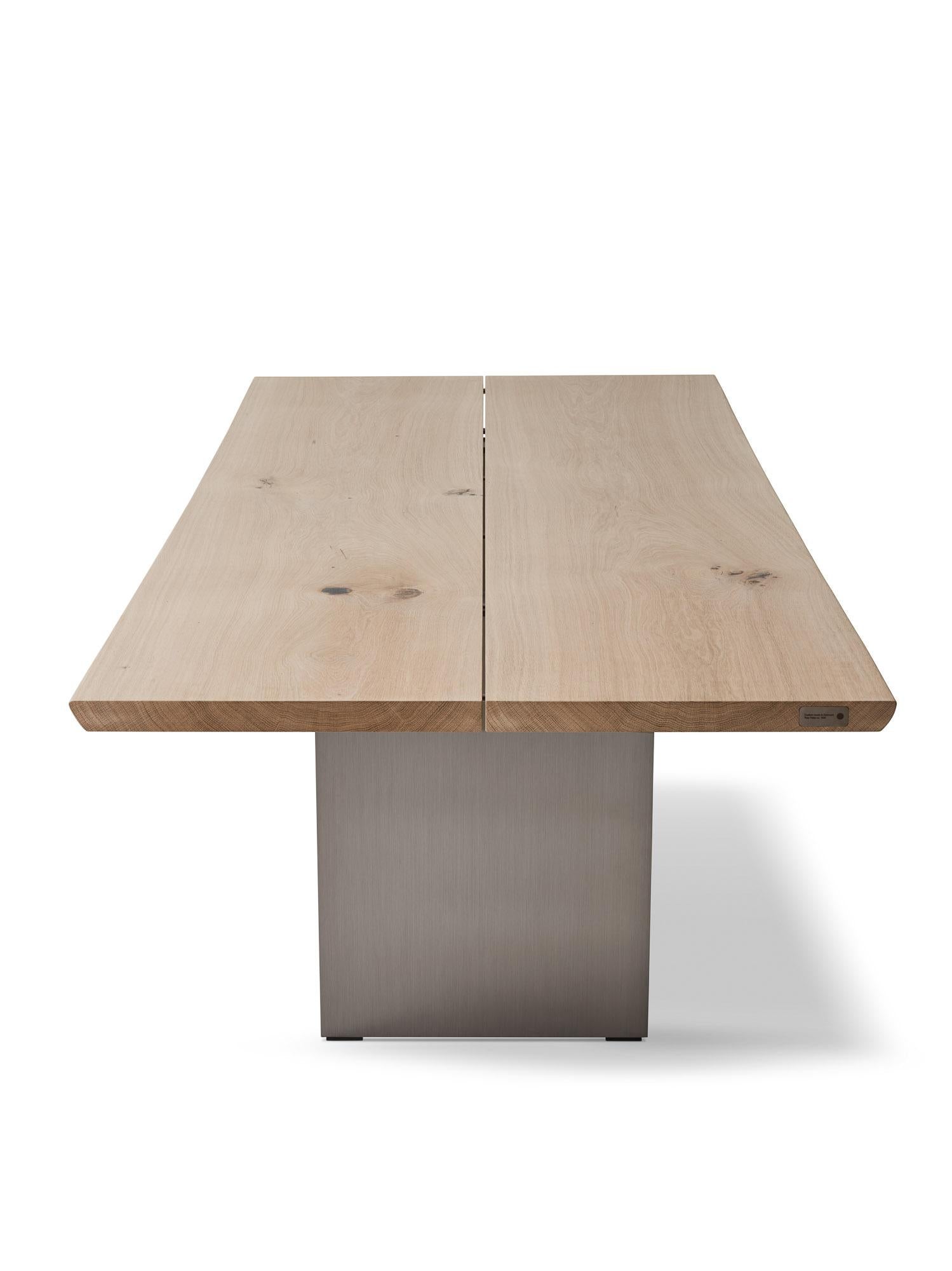 https://a.1stdibscdn.com/customizable-dining-table-tree-more-sizes-more-finishes-for-sale-picture-2/f_31233/f_231340121616862099021/TREE_TABLE_oak_soap_PS1_master.jpg