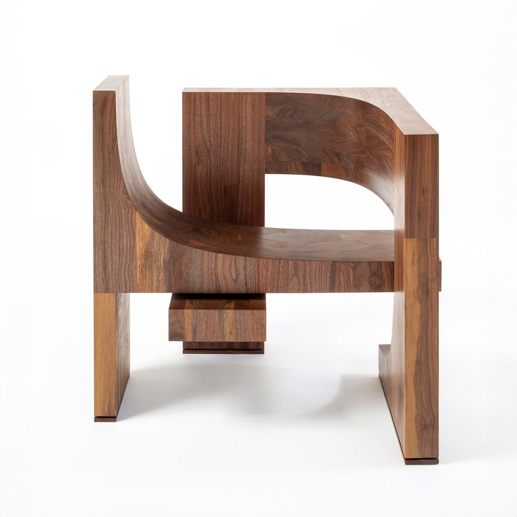 https://a.1stdibscdn.com/epoca-sculptural-armchair-in-solid-walnut-hand-made-in-italy-for-sale-picture-2/f_20243/f_402147121718648631876/TRESPOLO_EPOCA01_PH_SERENA_ELLER_master.jpg