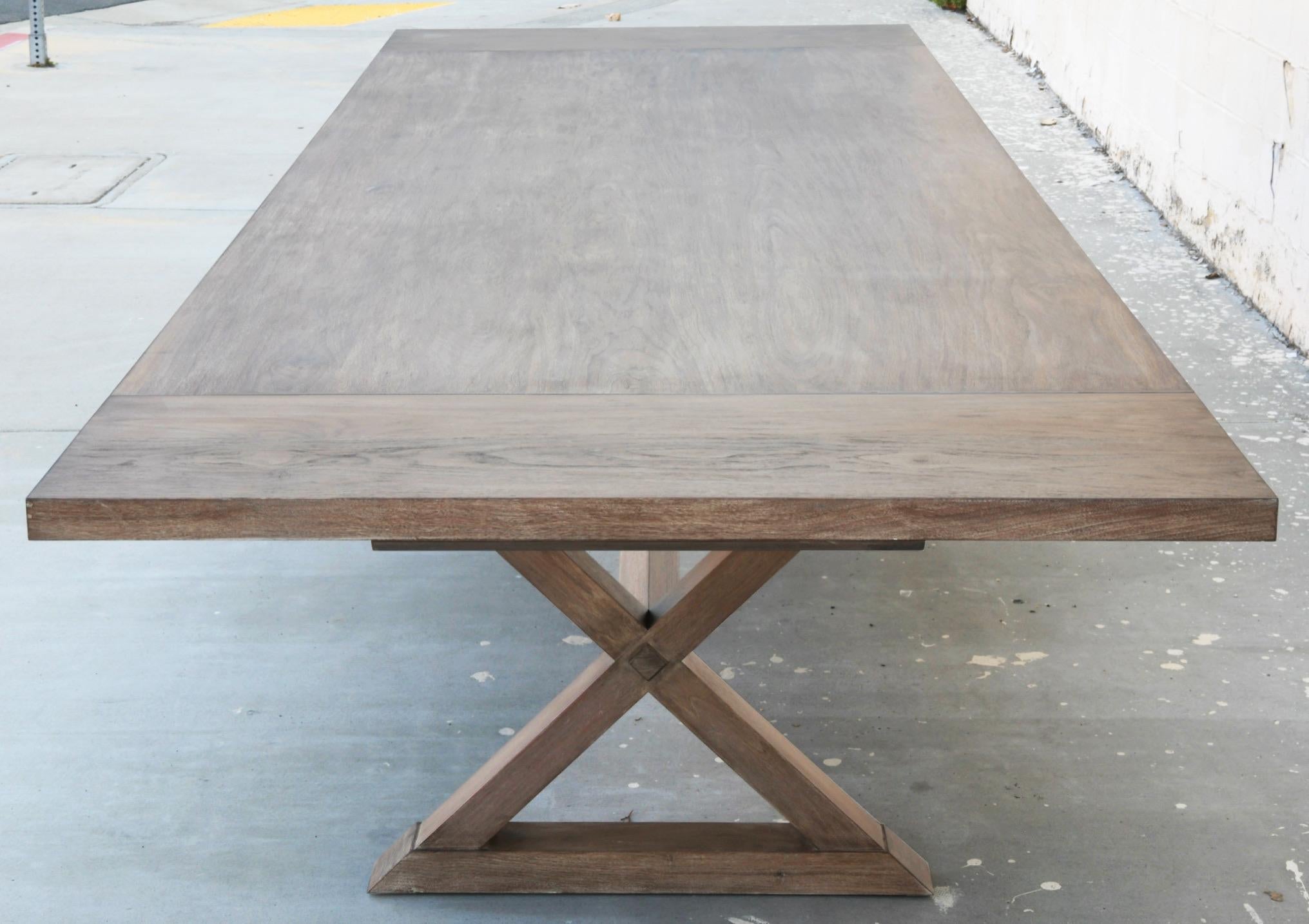 https://a.1stdibscdn.com/expandable-minimalist-x-trestle-table-in-walnut-for-sale-picture-12/f_8065/f_190430921589554213523/TT10_1_master.jpg