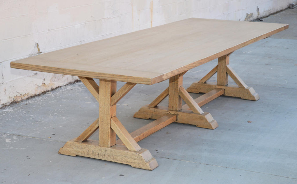 https://a.1stdibscdn.com/custom-farm-table-in-white-oak-built-to-order-by-petersen-antiques-for-sale-picture-2/f_8065/1591271745830/TT19_5_master.jpg