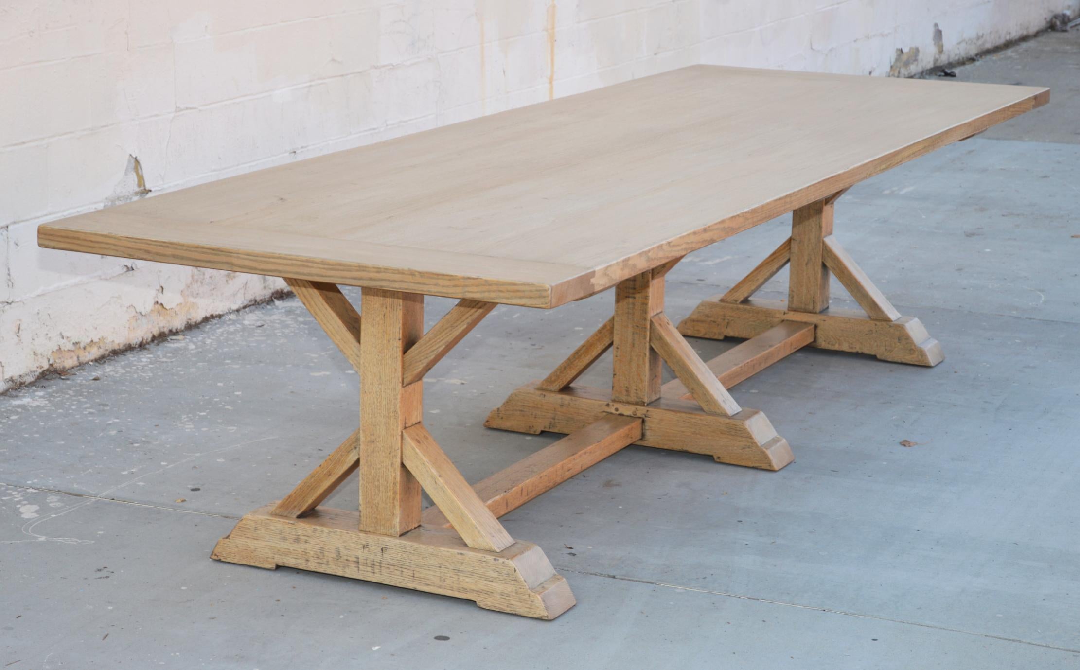 https://a.1stdibscdn.com/custom-farm-table-in-white-oak-built-to-order-by-petersen-antiques-for-sale-picture-2/f_8065/1591271745830/TT19_5_master.jpg