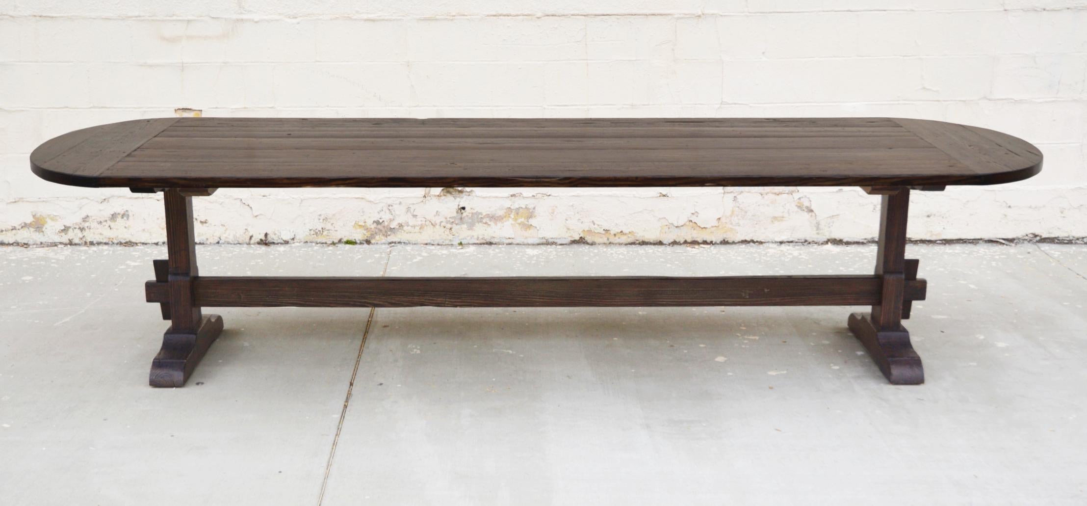 https://a.1stdibscdn.com/racetrack-trestle-table-made-from-reclaimed-pine-for-sale-picture-2/f_8065/f_156713011564595537468/TT2RT_4_master.jpg