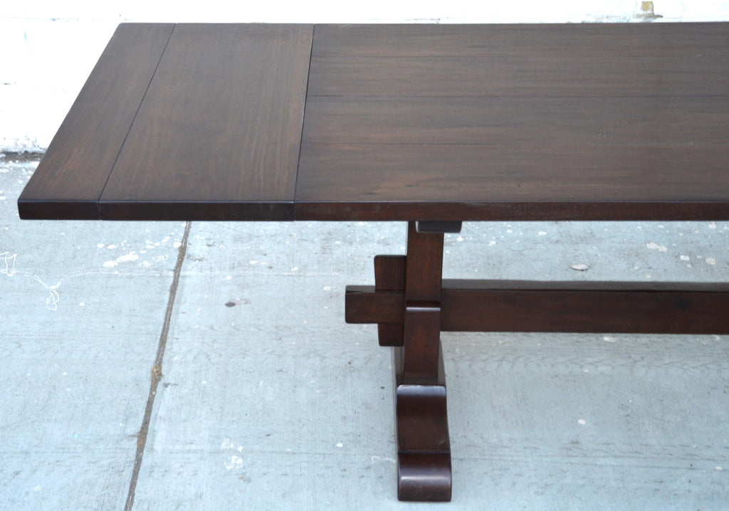 https://a.1stdibscdn.com/expandable-trestle-table-made-from-walnut-for-sale-picture-5/f_8065/1585226841499/TT2_7_master.jpg