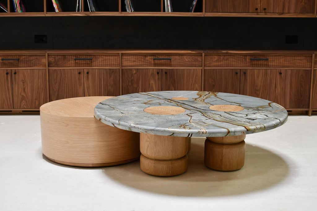 https://a.1stdibscdn.com/tumbler-coffee-table-for-sale-picture-4/f_80032/f_405347321736820703349/TUMO1_copy_master.JPG
