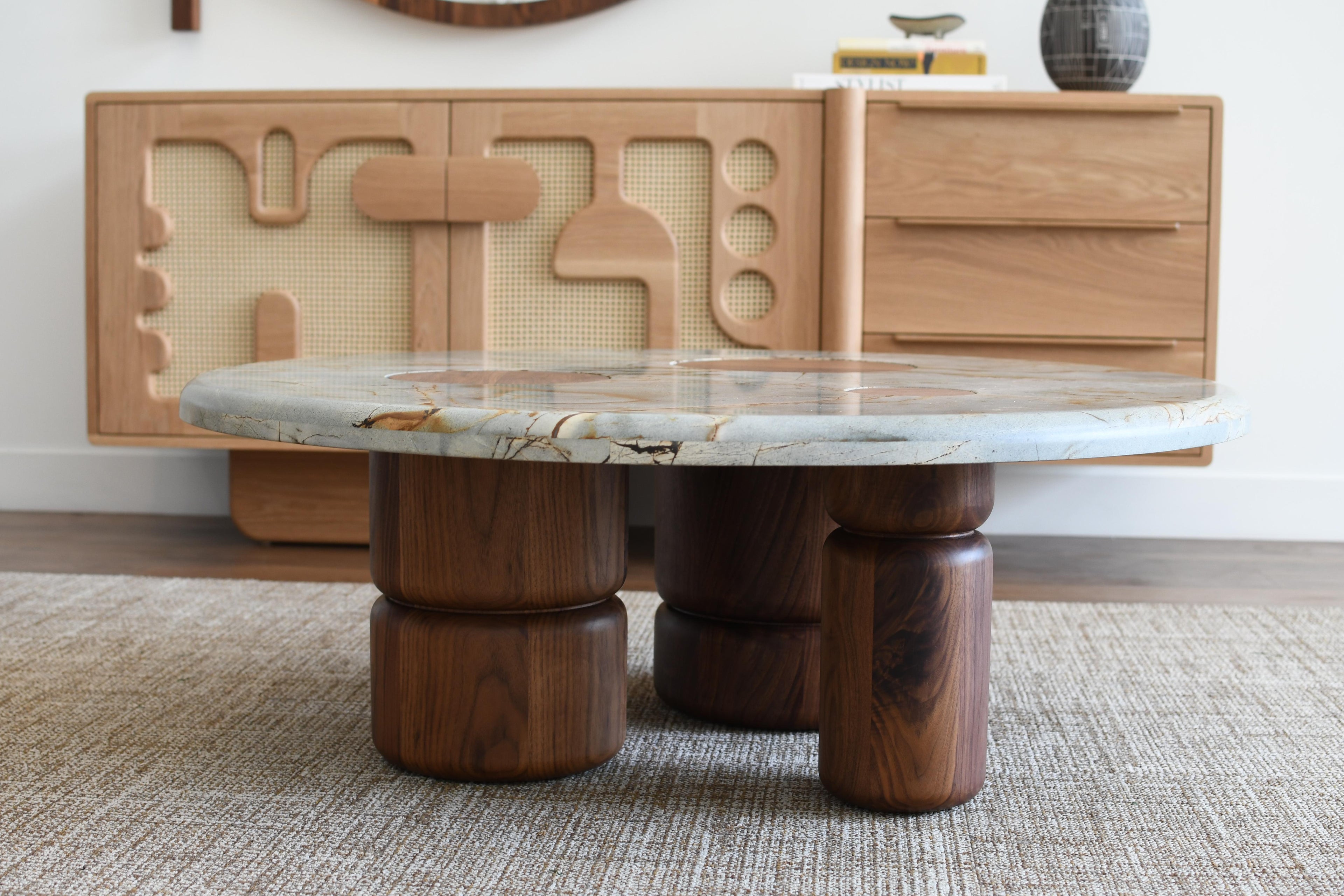 https://a.1stdibscdn.com/tumbler-coffee-table-for-sale-picture-3/f_80032/f_405347321736820686301/TUMW4_master.JPG