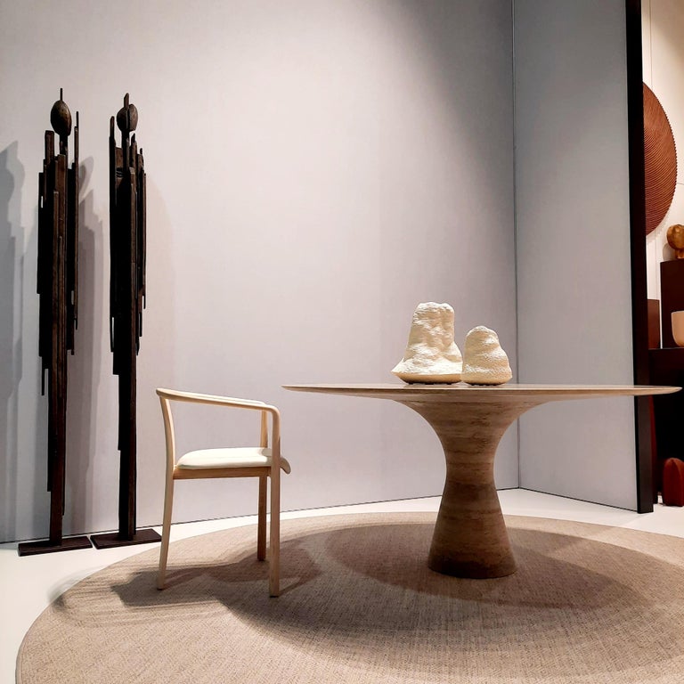 https://a.1stdibscdn.com/port-saint-laurent-contemporary-oval-marble-dining-table-290-75-for-sale-picture-20/f_12192/f_363853821750109337233/TWIN_Angelo_M_table_in_Travertino_Silver_master.jpg?width=768