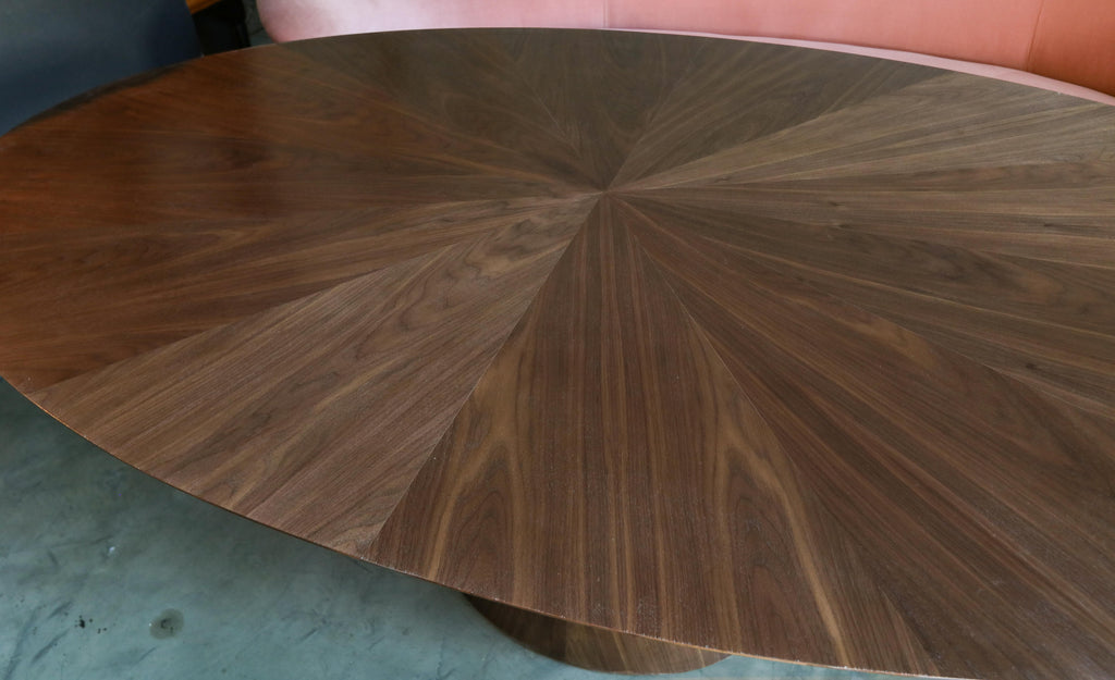 https://a.1stdibscdn.com/custom-mid-century-style-walnut-oval-dining-table-with-pedestal-base-for-sale-picture-4/f_8175/f_268673321641951240479/T_406_5_master.jpg
