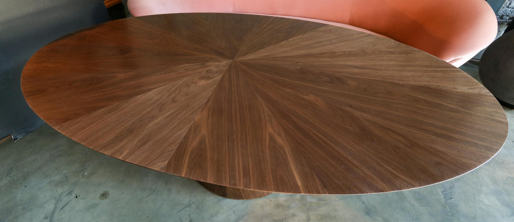 https://a.1stdibscdn.com/custom-mid-century-style-walnut-oval-dining-table-with-pedestal-base-for-sale-picture-5/f_8175/f_268673321641951238394/T_406_6_master.jpg