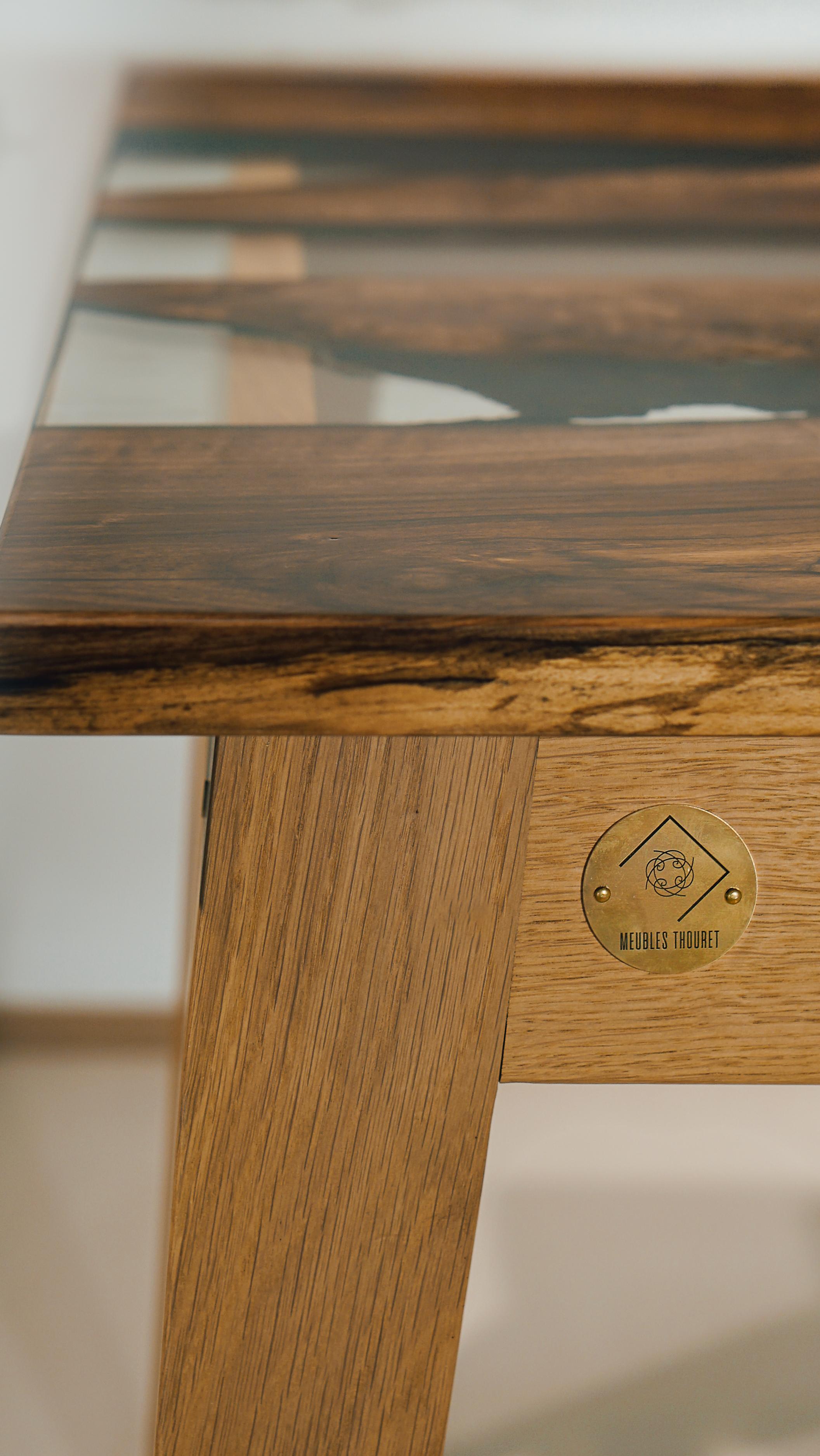 https://a.1stdibscdn.com/sillage-bois-dechire-sculptural-table-by-meubles-thouret-for-sale-picture-6/f_12192/f_490130921772215182755/Table_Ch_ne_Noyer_DSC09975_master.jpg