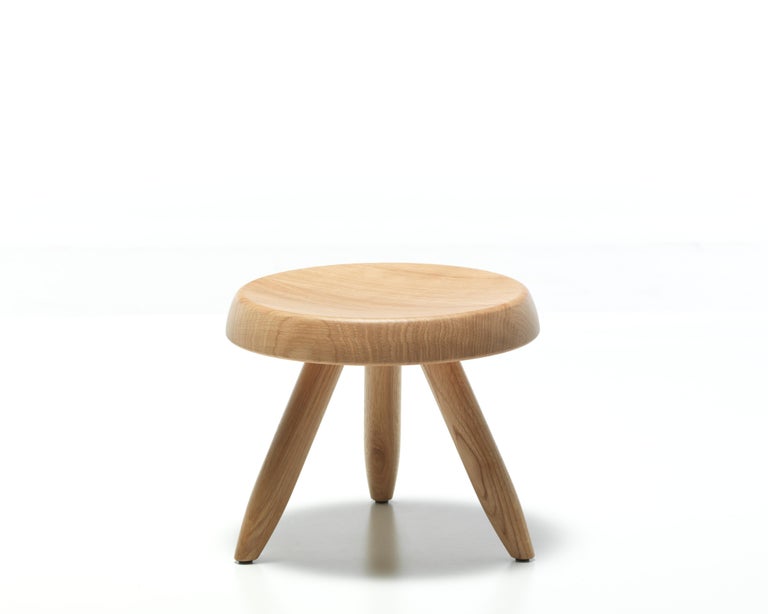 https://a.1stdibscdn.com/charlotte-perriand-berger-wood-stool-by-cassina-for-sale-picture-7/f_14272/f_388858821710681672473/Tabouret_Berger_523_1_master.jpg?width=768
