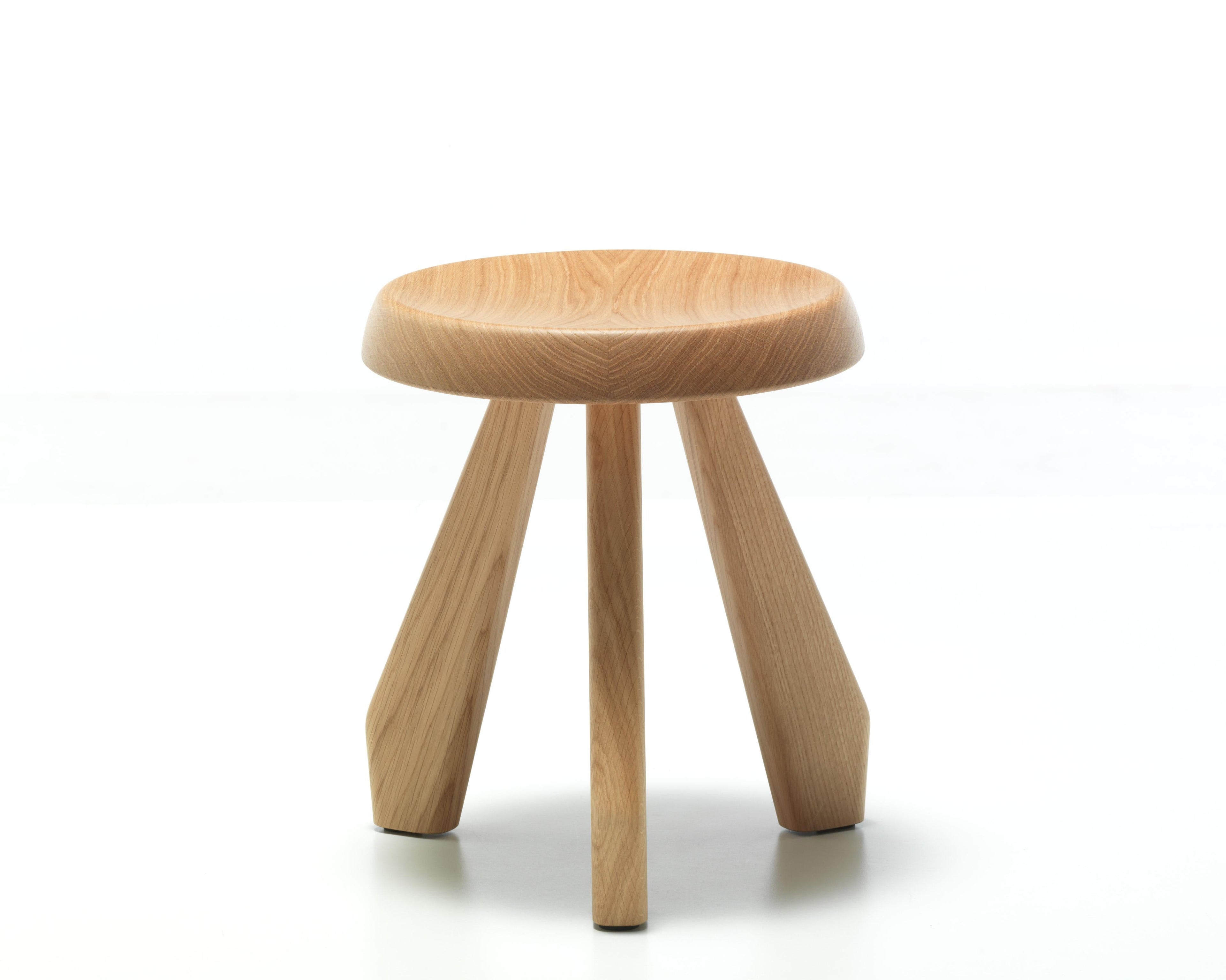 https://a.1stdibscdn.com/charlotte-perriand-meribel-wood-stool-by-cassina-for-sale-picture-9/f_14272/f_277939221647337267448/Tabouret_Me_ribel_523_3_master.jpg