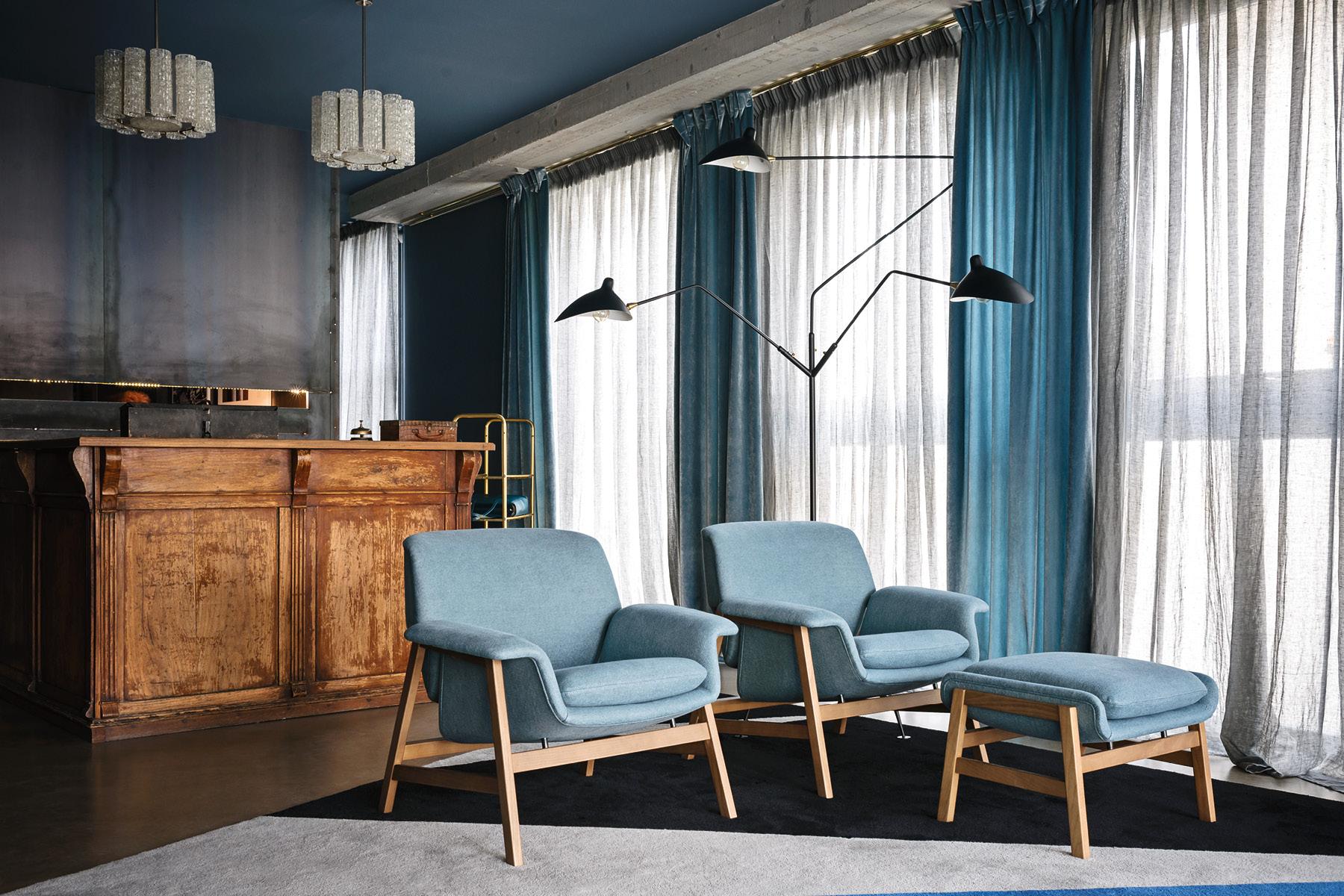 https://a.1stdibscdn.com/tacchini-agnese-armchair-designed-by-gianfranco-frattini-for-sale-picture-6/f_44652/f_215434921606163429284/Tacchini_Agnese3_master.jpg