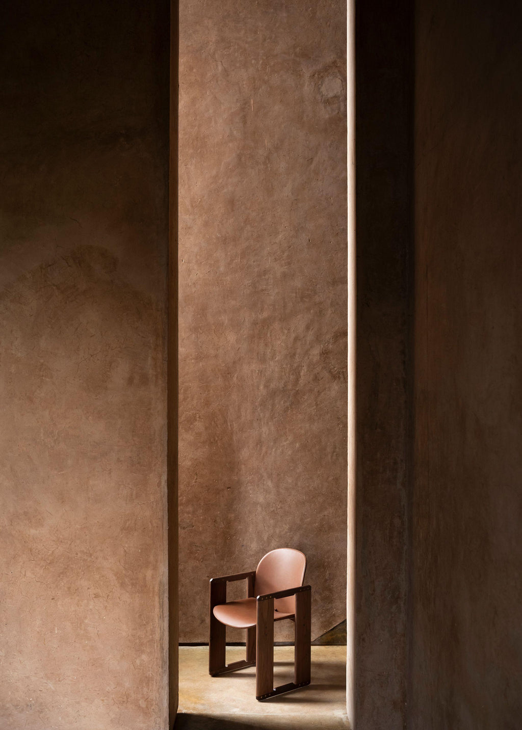 https://a.1stdibscdn.com/customizable-tacchini-dialogo-armchair-by-tobia-scarpa-for-sale-picture-16/f_44652/f_343102621769718610214/Tacchini_Dialogo_PP_03_master.jpg
