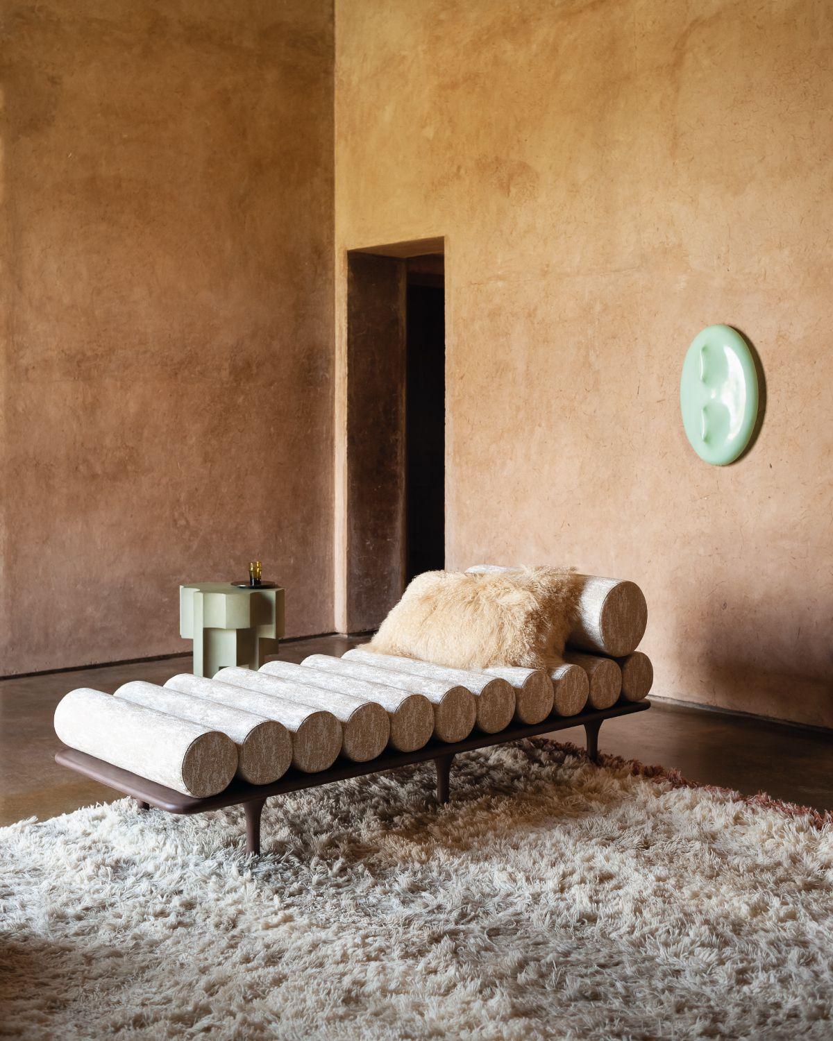 https://a.1stdibscdn.com/customizable-tacchini-five-to-nine-sofa-daybed-with-headrest-by-studiopepe-for-sale-picture-4/f_44652/f_217132221769796341565/Tacchini_FiveToNine_Sofa_Catalogue2023_6_master.jpg