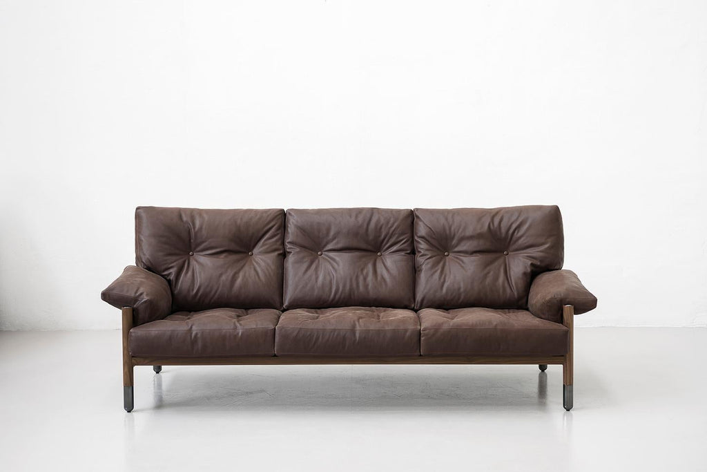 https://a.1stdibscdn.com/tacchini-sella-sofa-designed-by-carlo-de-carli-for-sale-picture-10/f_44652/f_217540021607634533676/Tacchini_Sella_8_PhAndreaFerrari_master.jpg