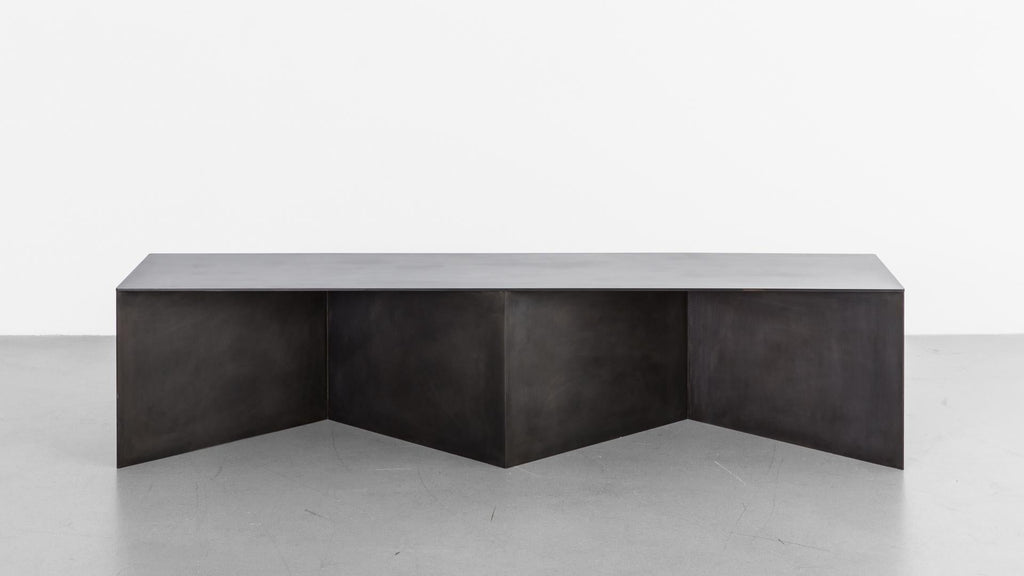 https://a.1stdibscdn.com/tack-bench-in-brass-black-brass-for-sale-picture-8/f_11442/f_150143621689298255252/Tack_Bench_1_master.jpg
