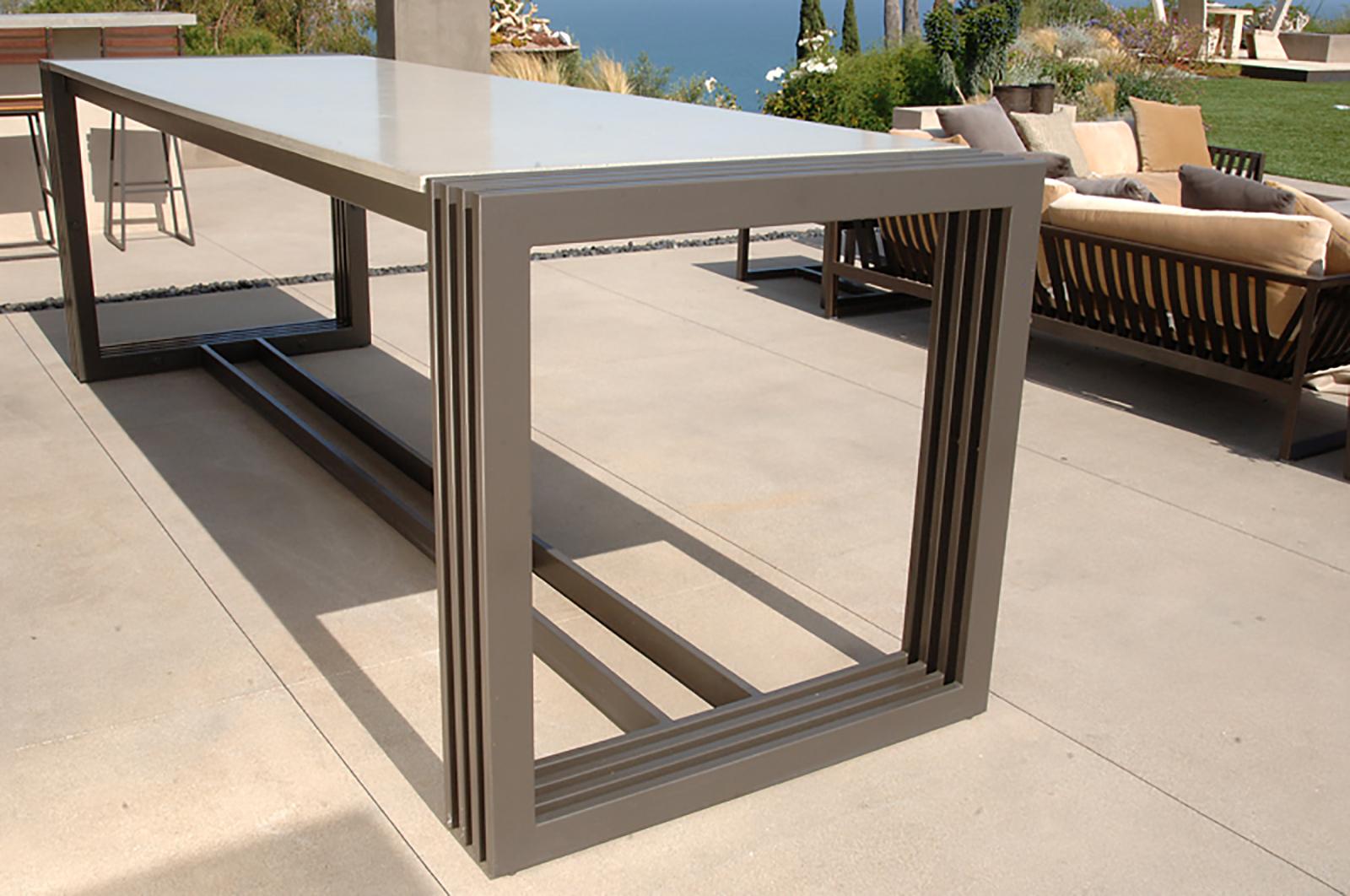 https://a.1stdibscdn.com/james-de-wulf-concrete-workbench-dining-table-for-sale-picture-7/f_12242/f_204357121599070609301/Tall_Engagement_Dining_master.jpg