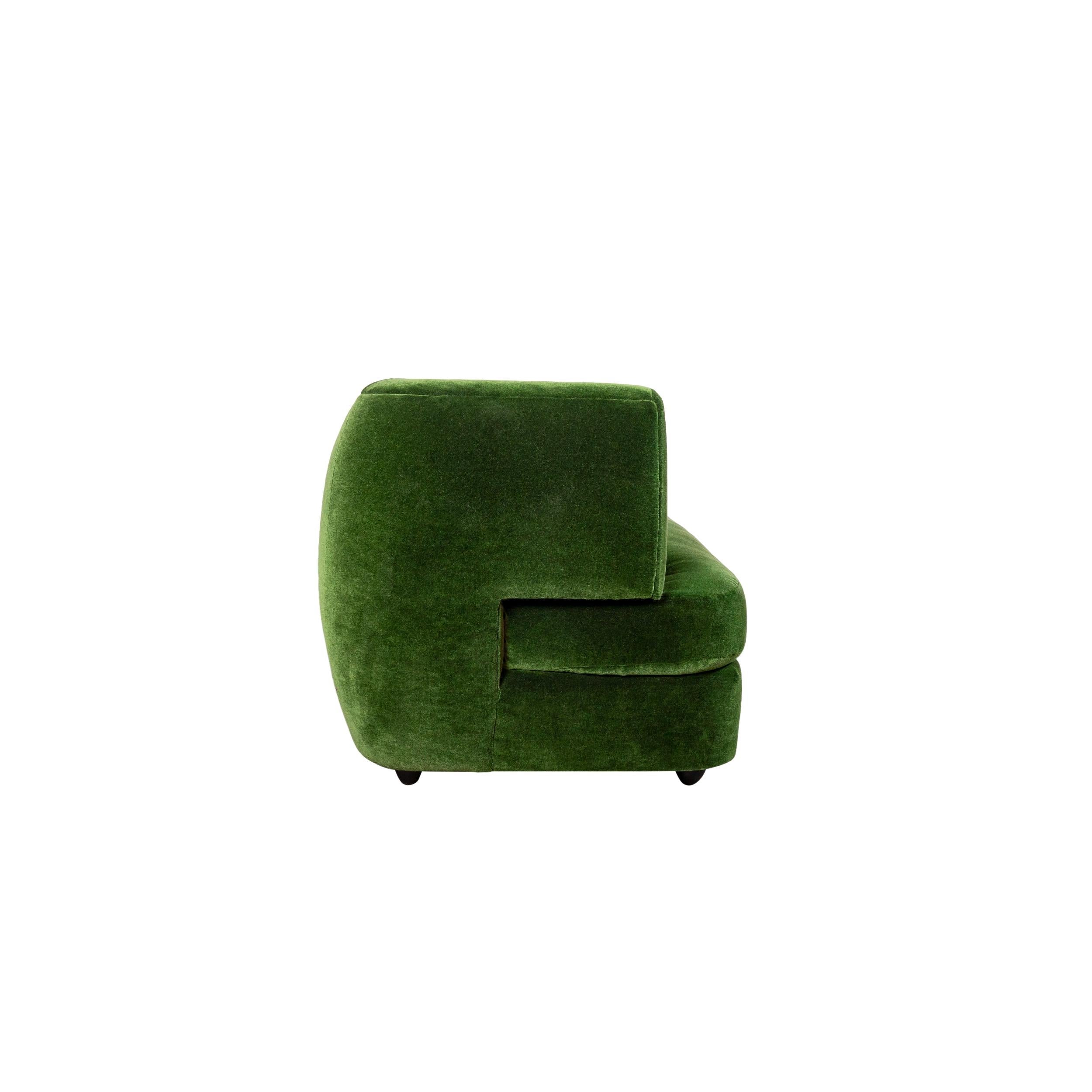 https://a.1stdibscdn.com/custom-curved-modern-velvet-sofa-with-bolster-cushions-for-sale-picture-5/f_21233/f_484219321768950041911/Tamara_Sofa_0007_Side_master.jpg