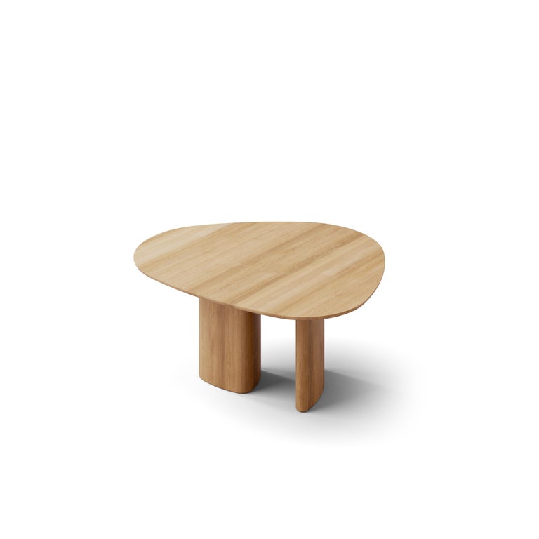 https://a.1stdibscdn.com/contemporary-round-dining-table-tangent-by-anne-boysen-x-dk3-lacquered-oak-for-sale-picture-3/f_31233/f_456070621750861798276/Tangent_Table_Round_01_Oak_Lacqured_up_master.jpg?width=768