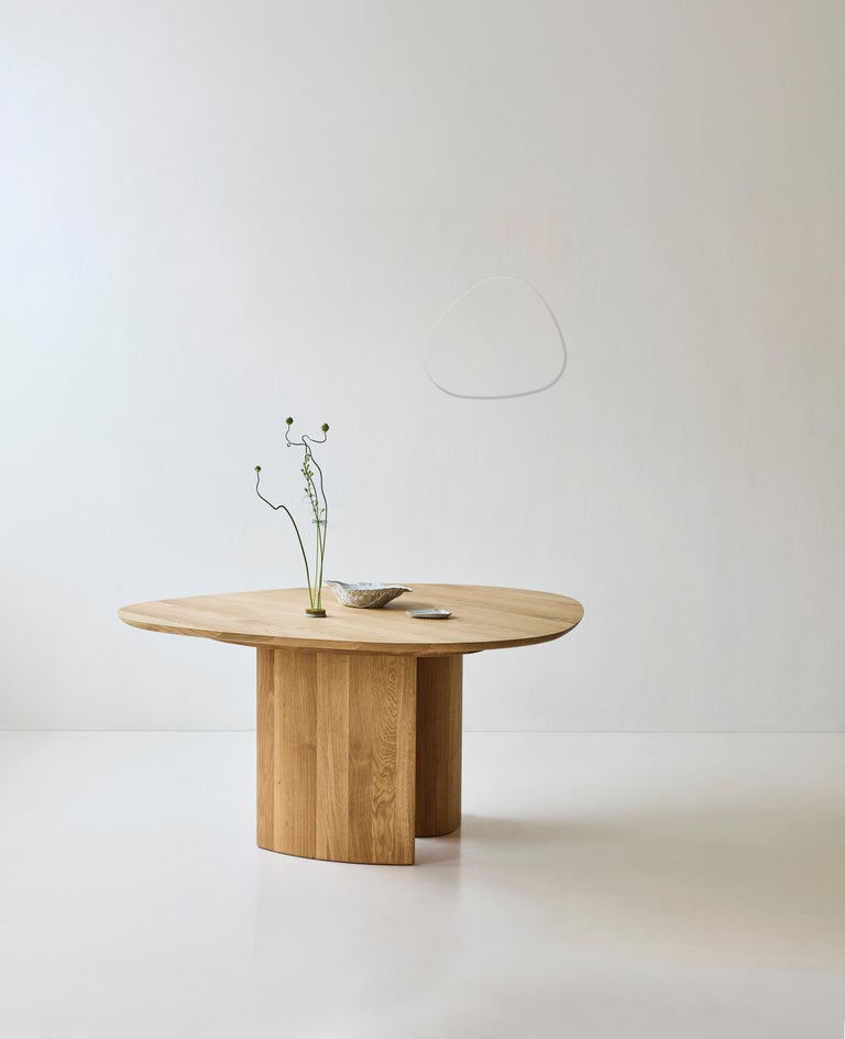 https://a.1stdibscdn.com/contemporary-round-dining-table-tangent-by-anne-boysen-x-dk3-smoked-oak-for-sale-picture-4/f_31233/f_456020021750847321676/Tangent_Table_Round_oak_oil_16_low_master.jpg?width=768
