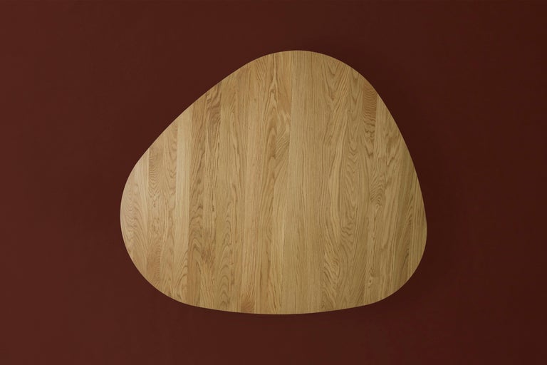 https://a.1stdibscdn.com/contemporary-round-dining-table-tangent-by-anne-boysen-x-dk3-lacquered-walnut-for-sale-picture-13/f_31233/f_456036121750852352918/Tangent_Table_Round_oak_oil_above_1_extensions_low_master.jpg?width=768