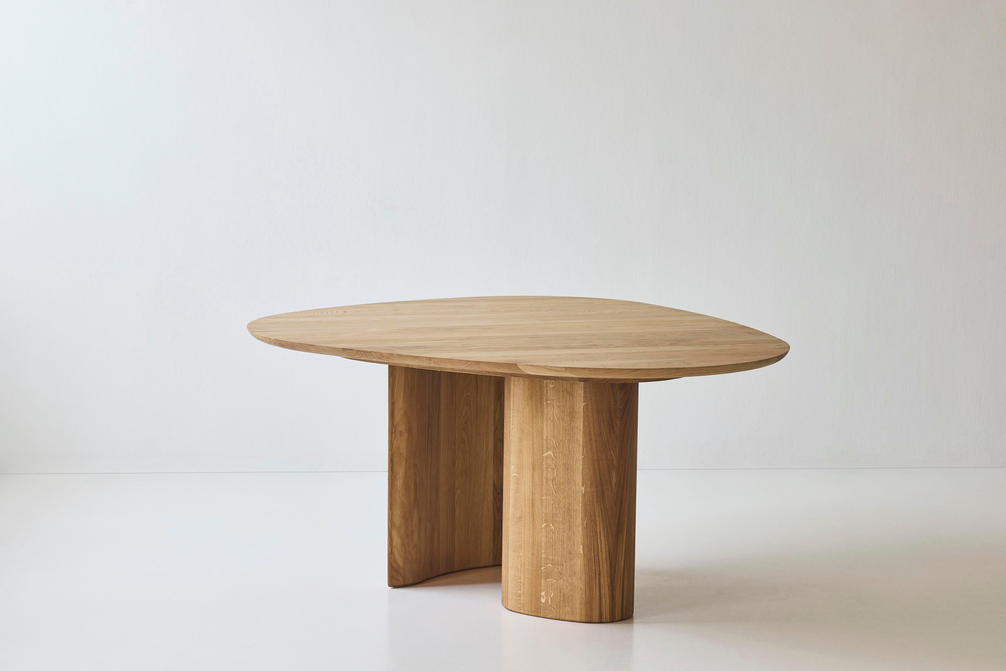 https://a.1stdibscdn.com/contemporary-round-dining-table-tangent-by-anne-boysen-x-dk3-walnut-for-sale-picture-16/f_31233/f_456028721750850448317/Tanget_Table_Round_oak_oil_10_low_master.jpg
