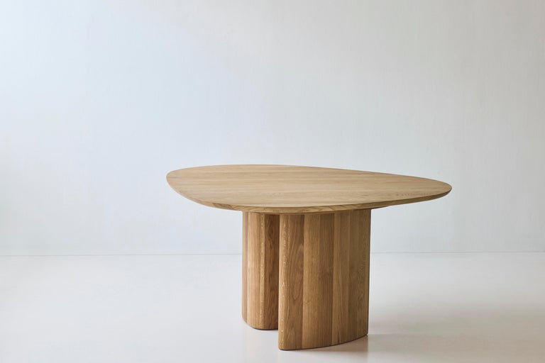 https://a.1stdibscdn.com/contemporary-round-dining-table-tangent-by-anne-boysen-x-dk3-smoked-oak-for-sale-picture-17/f_31233/f_456020021750850610613/Tanget_Table_Round_oak_oil_13_low_master.jpg?width=768