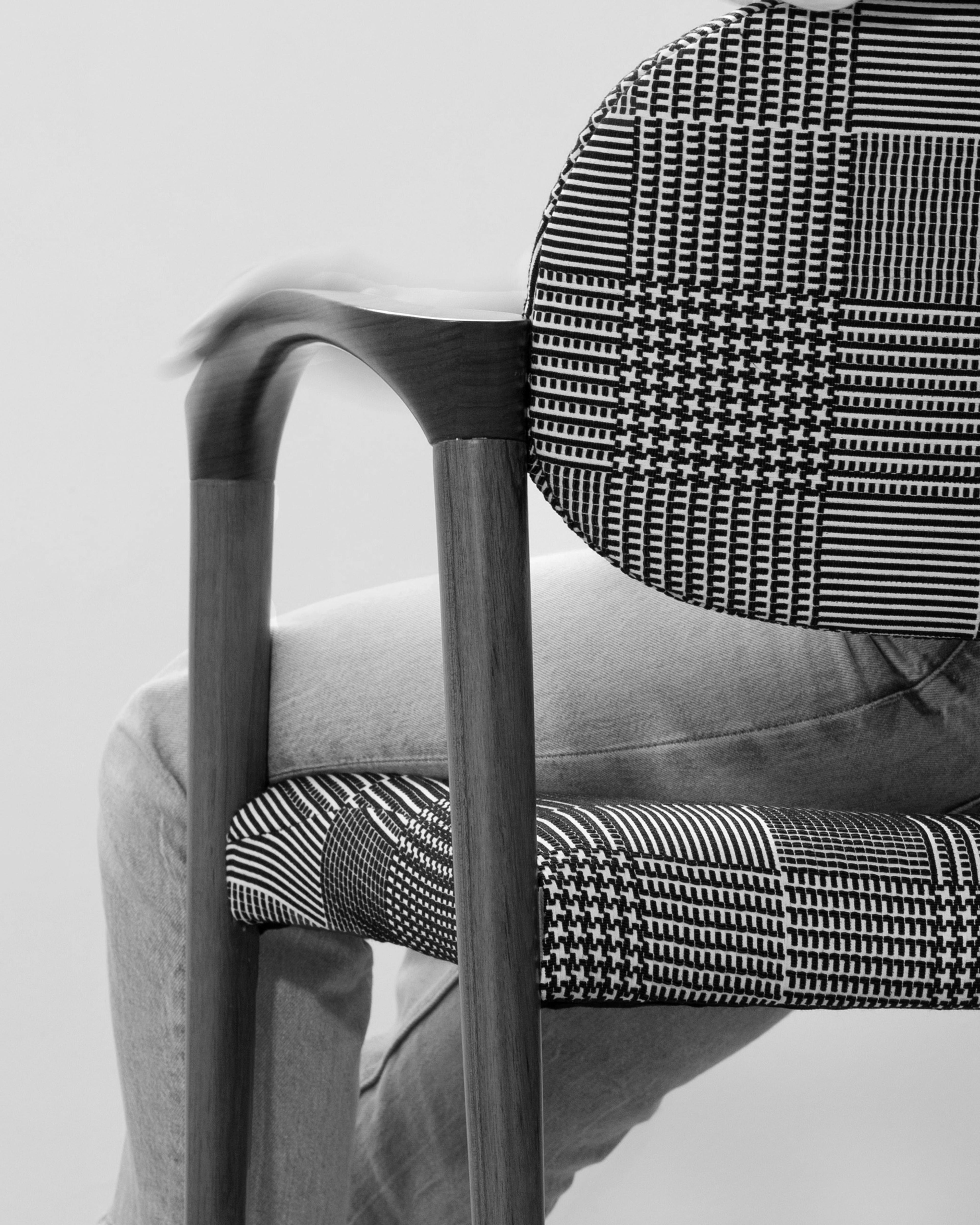 https://a.1stdibscdn.com/21st-century-tanoco-chair-satin-mutenye-wood-handcrafted-in-portugal-by-duistt-for-sale-picture-9/f_63222/f_480181521765895257512/Tanoco_Chair_4_master.jpg
