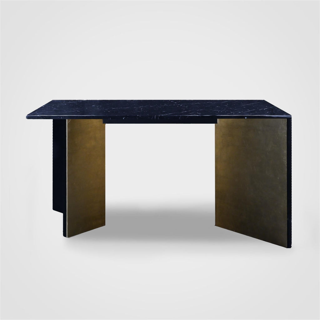 https://a.1stdibscdn.com/scorcio-nero-marquinia-dining-table-for-sale-picture-2/f_68162/f_286961821652803059197/Tavolo_Foglia_D_oro_1_piu_dorata_master.jpg