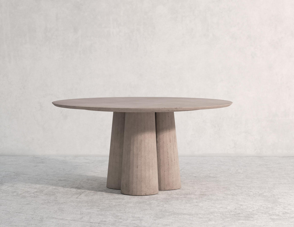 https://a.1stdibscdn.com/fusto-domestic-concrete-landscape-circular-dining-table-for-sale-picture-6/f_38941/f_201764021597163530752/Tavolo_Tondo_FUSTO_1_powder_master.jpg