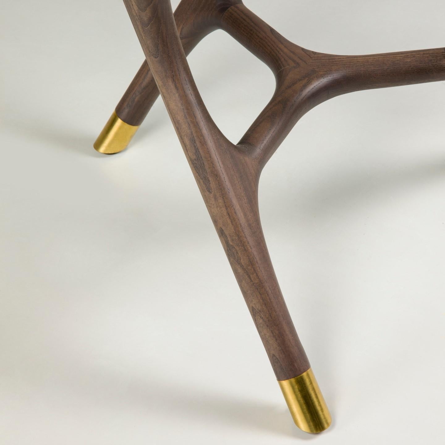 https://a.1stdibscdn.com/joyce-contemporary-dining-round-table-in-turned-ashwood-and-glass-top-for-sale-picture-4/f_42612/f_128974821713517728432/Tavolo_rotondo_vetro_e_legno_joyce_morelato_4__master.jpg
