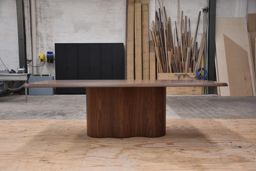 https://a.1stdibscdn.com/ghanem-rectangular-dining-table-by-daniel-poole-for-sale-picture-3/f_12192/f_406630221721158665171/Thao_Low_master.jpg