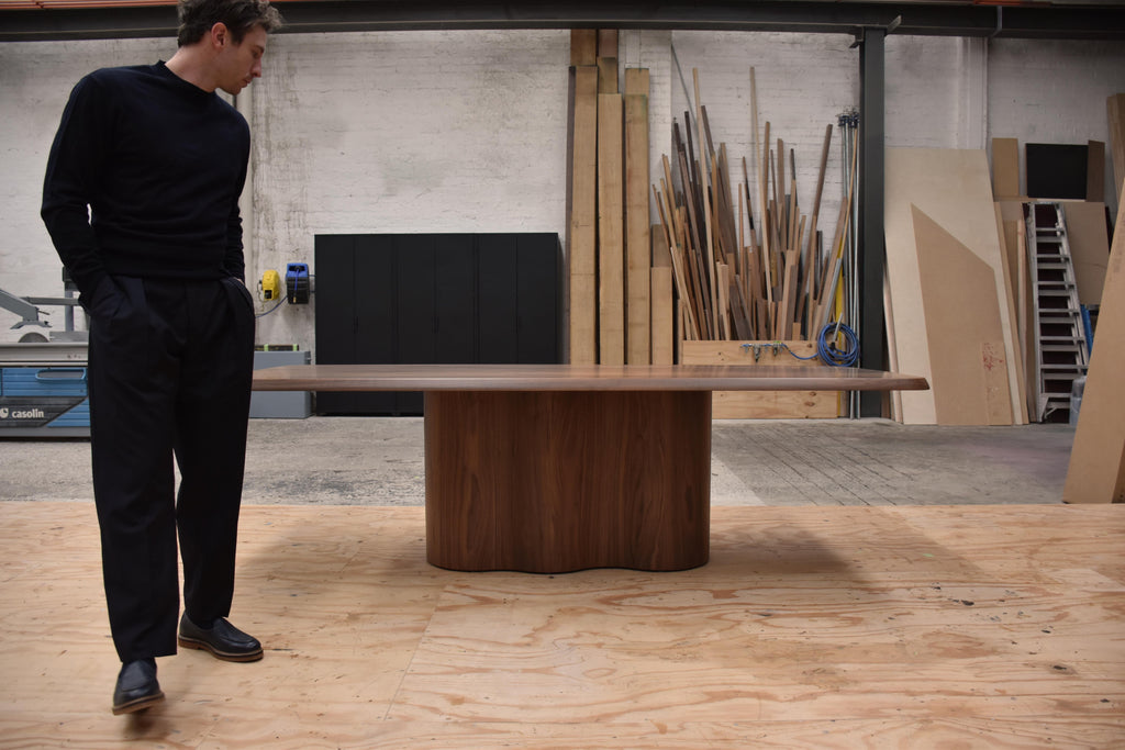 https://a.1stdibscdn.com/ghanem-rectangular-dining-table-by-daniel-poole-for-sale-picture-11/f_12192/f_406630221721158665127/Thao_Port1_master.jpg