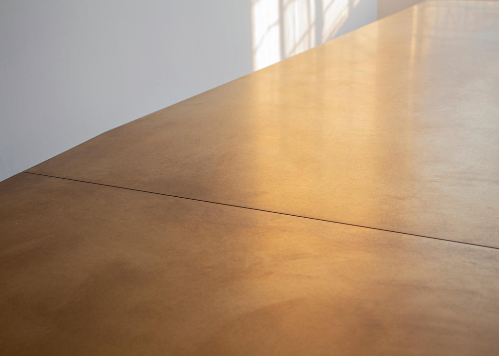 https://a.1stdibscdn.com/the-gate-02-table-by-sing-chan-design-for-sale-picture-13/f_12192/f_333329021678991925382/The_Gate_01_17__master.jpg