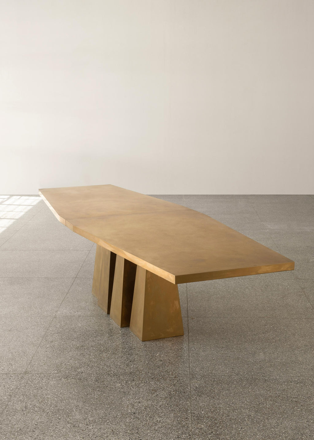 https://a.1stdibscdn.com/the-gate-02-table-by-sing-chan-design-for-sale-picture-4/f_12192/f_333329021678991921083/The_Gate_01_21__master.jpg