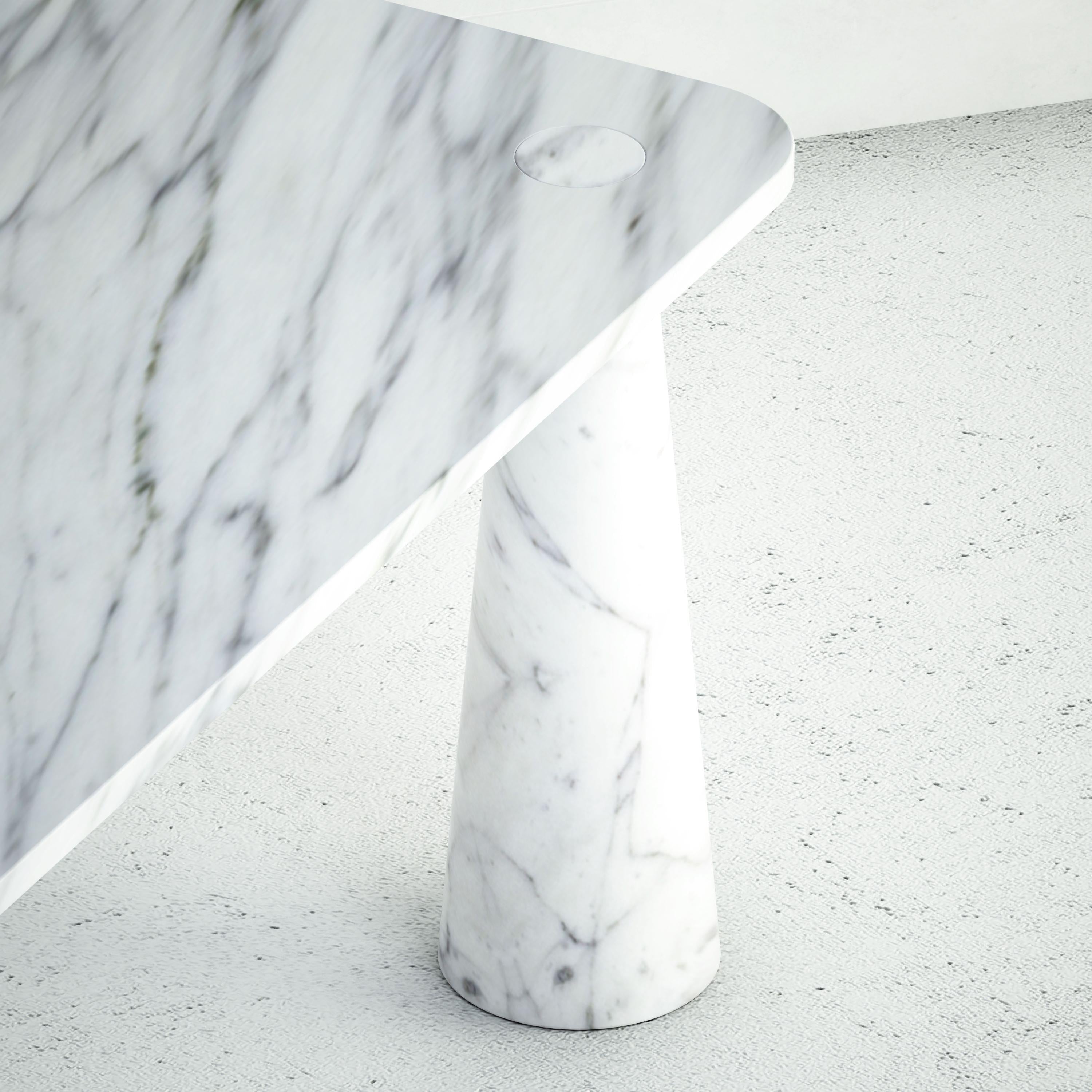 https://a.1stdibscdn.com/the-simone-a-modern-dining-table-with-a-rectangular-top-and-tapered-round-legs-for-sale-picture-4/f_85862/f_380038721705598480128/The_Simone_Close_Up_master.jpg