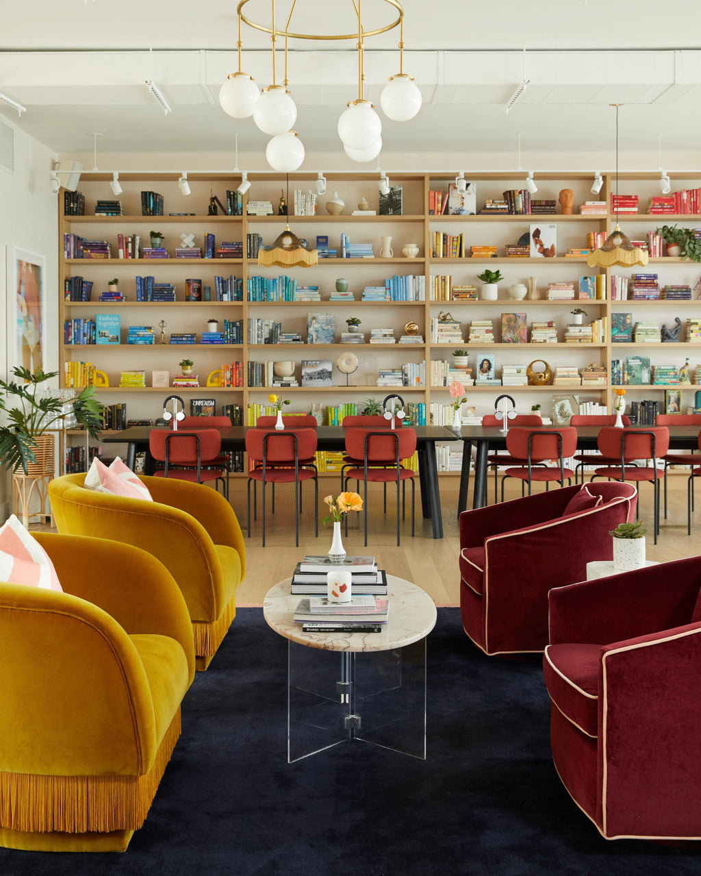 https://a.1stdibscdn.com/la-folie-armchair-for-sale-picture-9/f_54242/f_209088521602171859220/The_Wing_Williamsburg_12_master.jpg