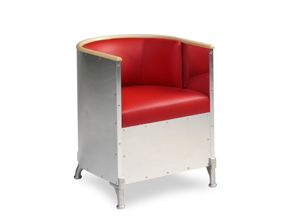 https://a.1stdibscdn.com/aluminium-easy-chair-for-sale-picture-5/f_17192/1586596202956/Theselius_rd_800_Version_2_master.jpg